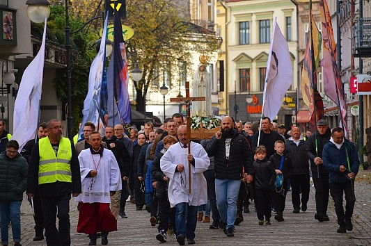 Różańcowy szturm do Nieba mężczyzn w Przemyślu! Ad Iesum per Mariam”