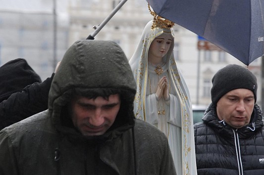 Słodkie serce Maryi, bądź moim zbawieniem! Niepokalane Serce Maryi, nawróć grzeszników, ocal dusze od piekła…”św. Hiacynta