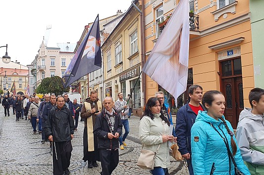 Wielka modlitwa Różańcowa Rodzin podczas Rodzinnego Różańca w Przemyślu  